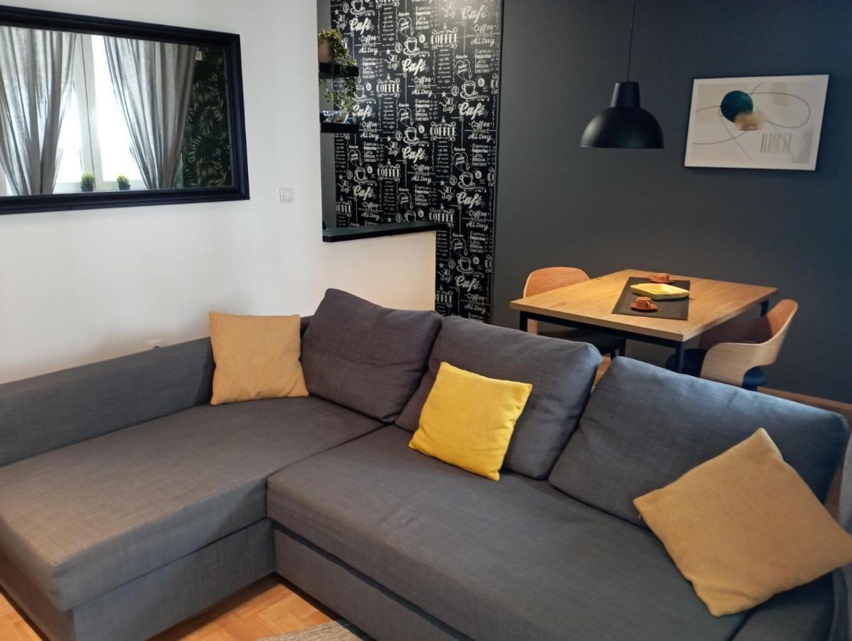 Sun Center Apartment 诺威萨 外观 照片